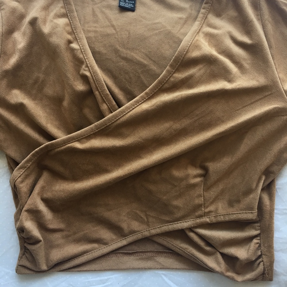 Top - Picture 2 of 3